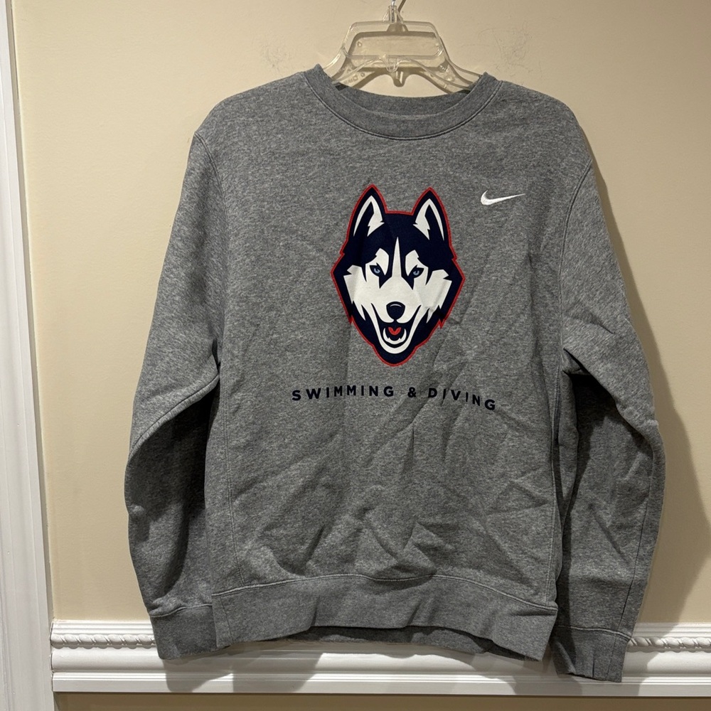 Nike Gray UConn Husky Logo Men's Sweater